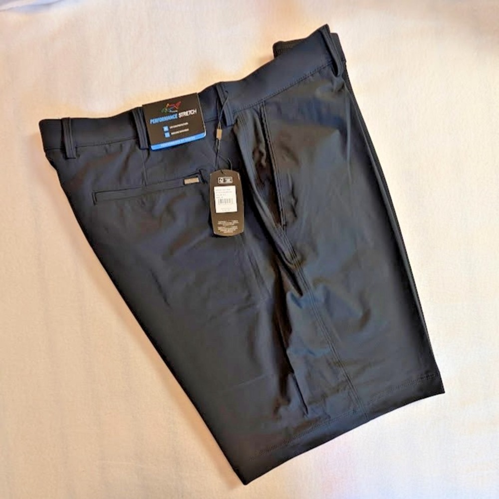 Greg Norman Golf Shorts Men's 40 x 8" Black Performance Stretch Lightweight NWT